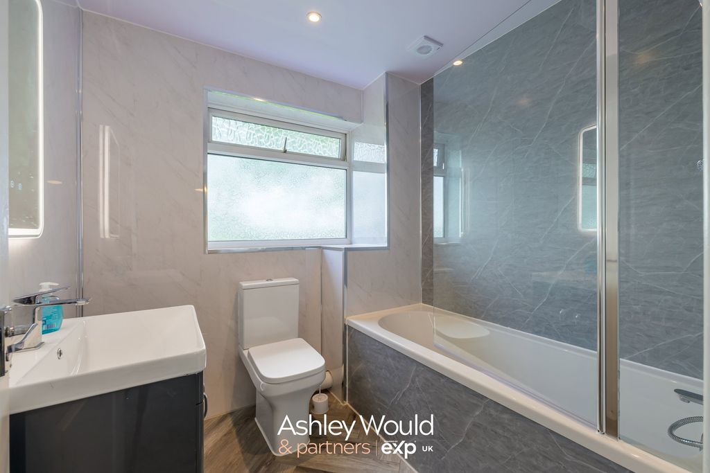 Additional image 16 of 4 bed detached house for saleCricklewood Drive, Halesowen B62