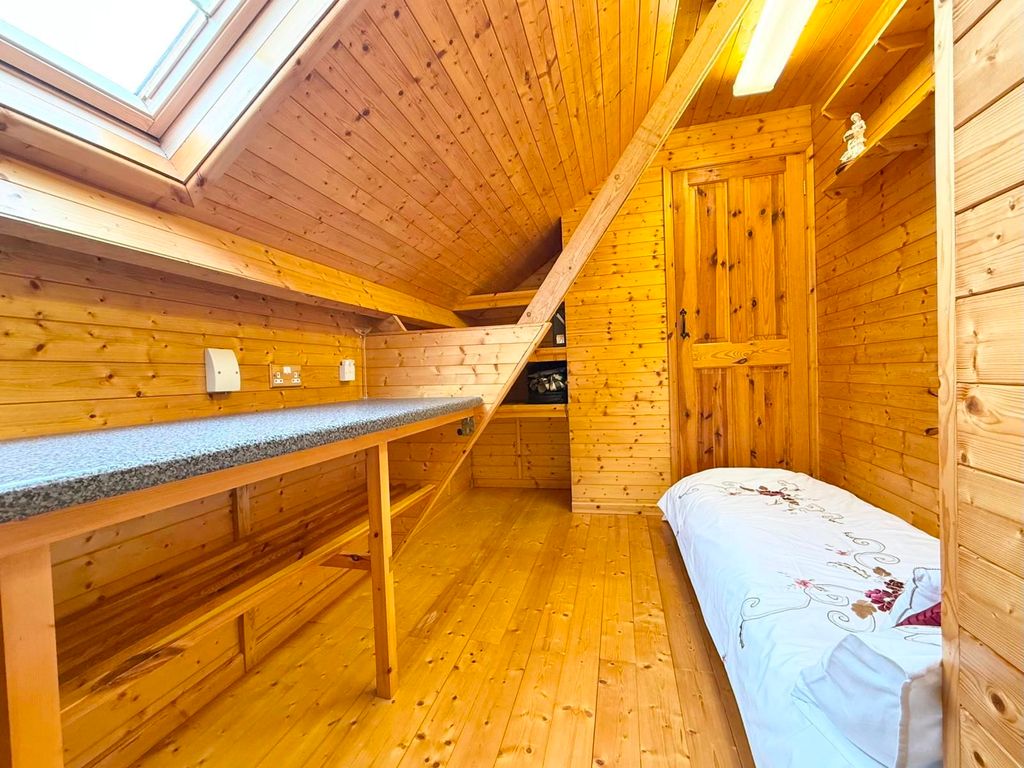Additional image 21 of 4 bed detached house for saleBindon Road, Pinhoe, Exeter EX4