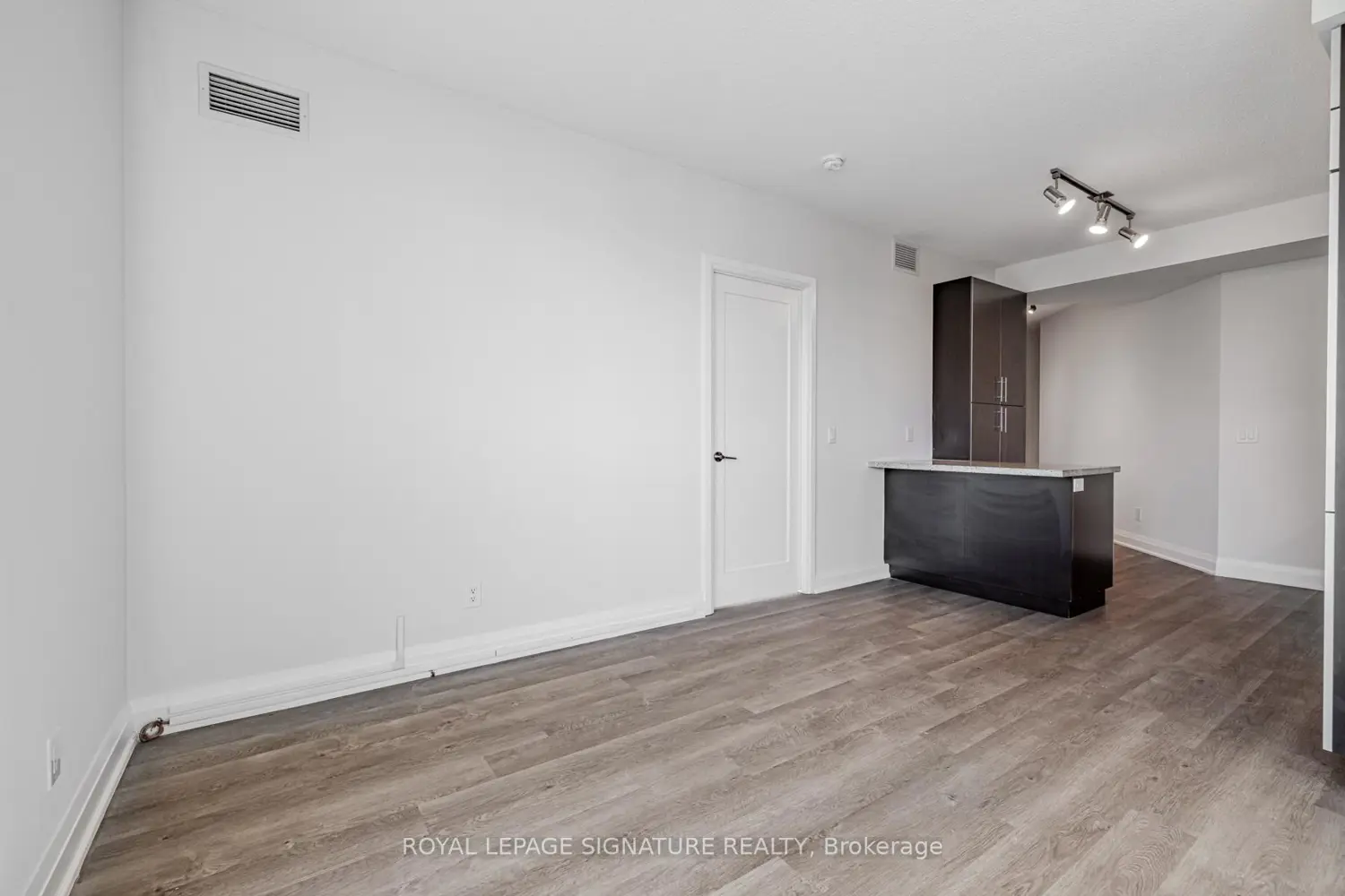 Additional image 10 of 2 Anndale Drive 1208
