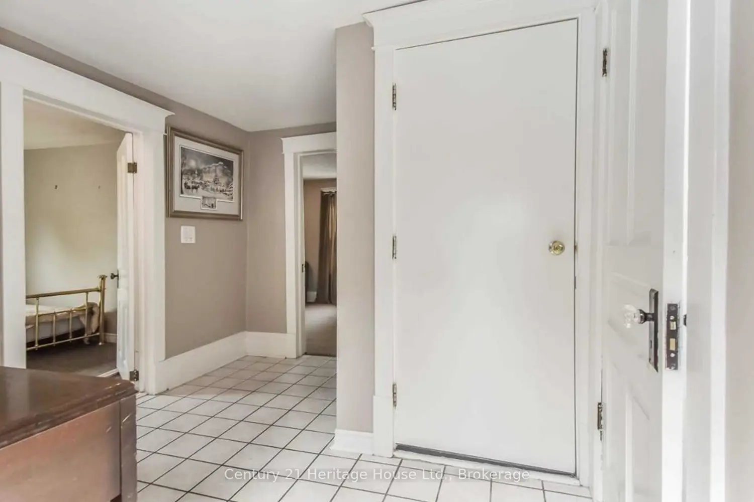 153 St. Andrews Street photo 2