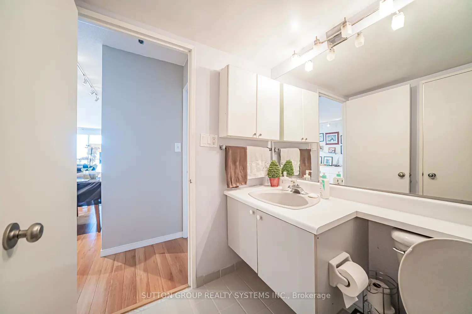 Additional image 15 of 2261 Lakeshore Boulevard 1201