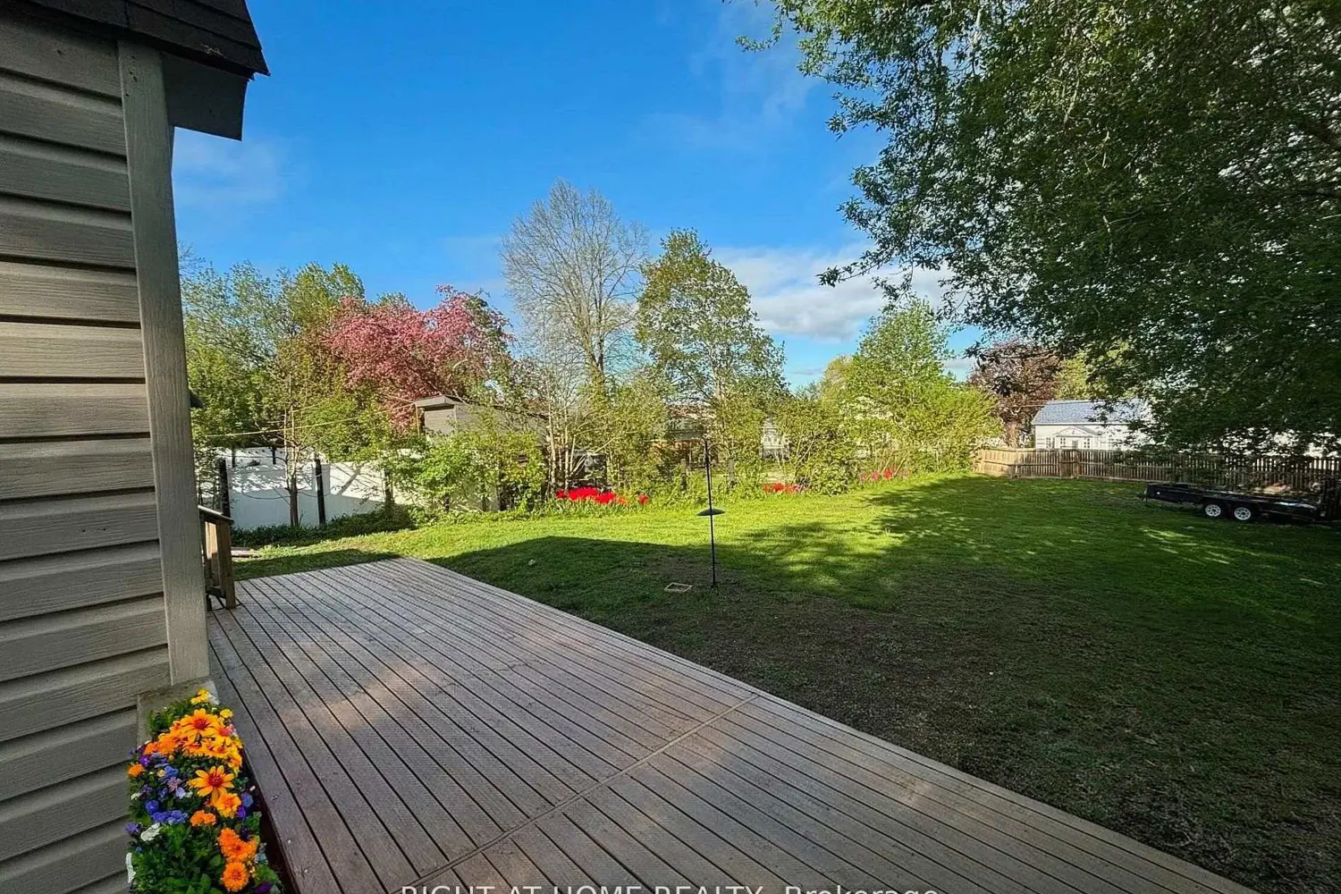 104 Richard Street photo 5