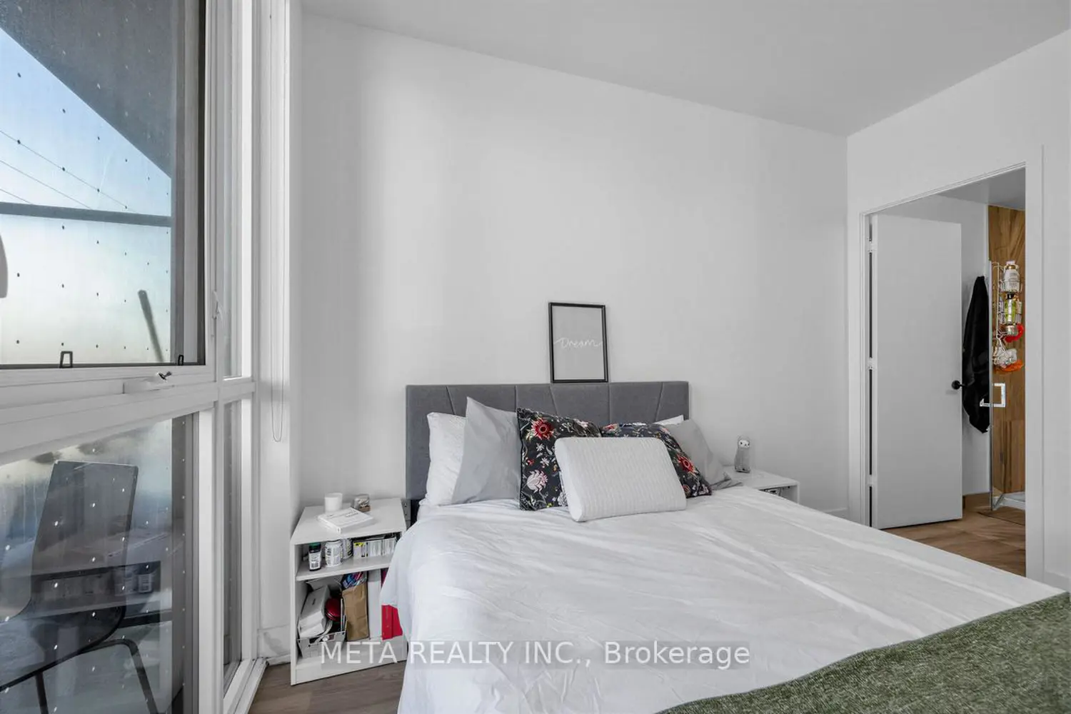 Additional image 11 of 50 George Butchart Drive 108