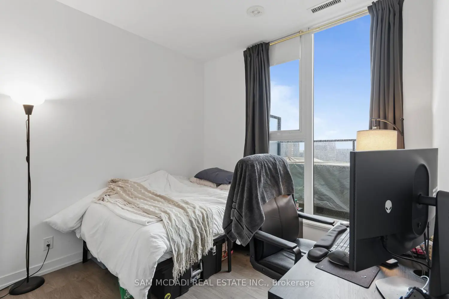 Additional image 10 of 270 Dufferin Street Ph01
