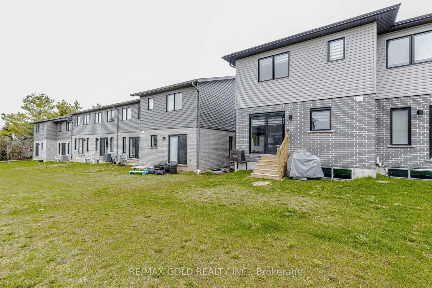 Additional image 19 of 18 Wilkinson Avenue