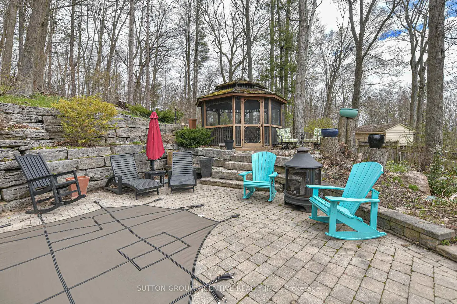1363 St Vincent Street photo 2