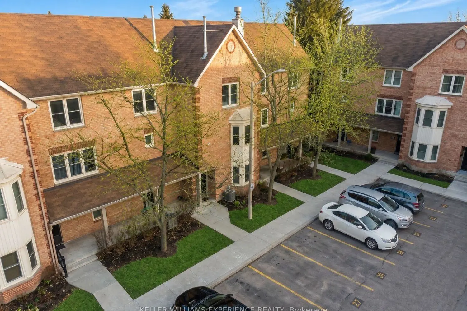 Additional image 2 of 119 D'ambrosio Drive 34