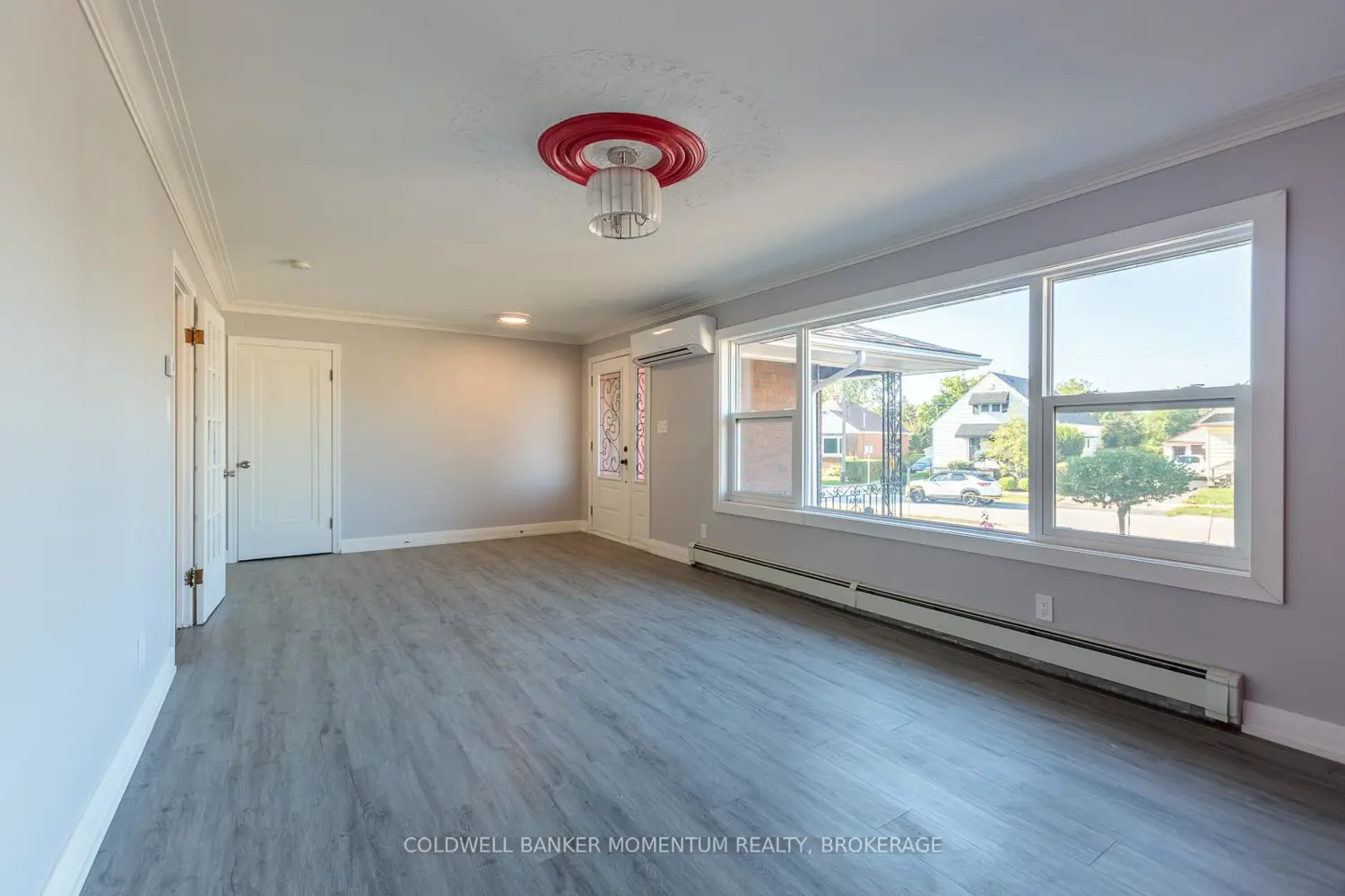 2 Foley Crescent photo 4