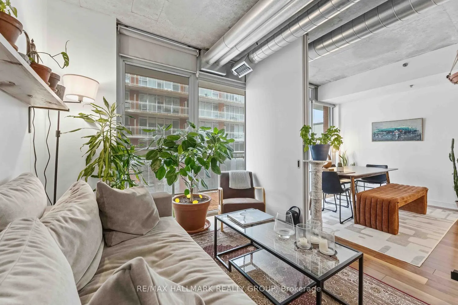 Additional image 11 of 360 Mcleod Street 313