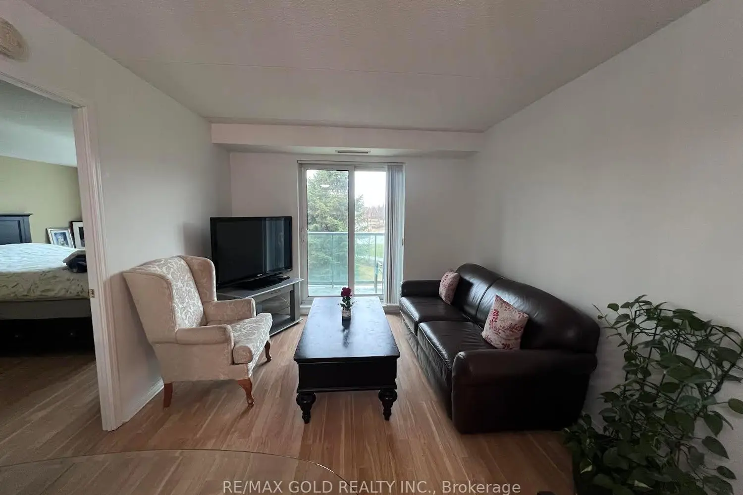25 Via Rosedale Way 213 photo 3
