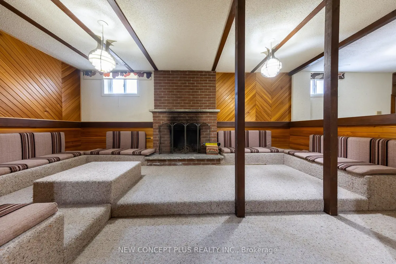 Additional image 14 of 92 Charlton Boulevard