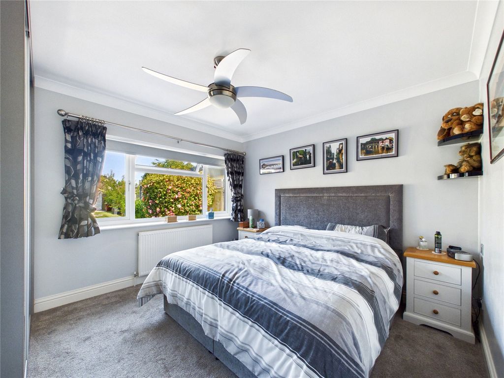 Additional image 6 of 3 bed bungalow for saleRosemary Avenue, Felixstowe, Suffolk IP11