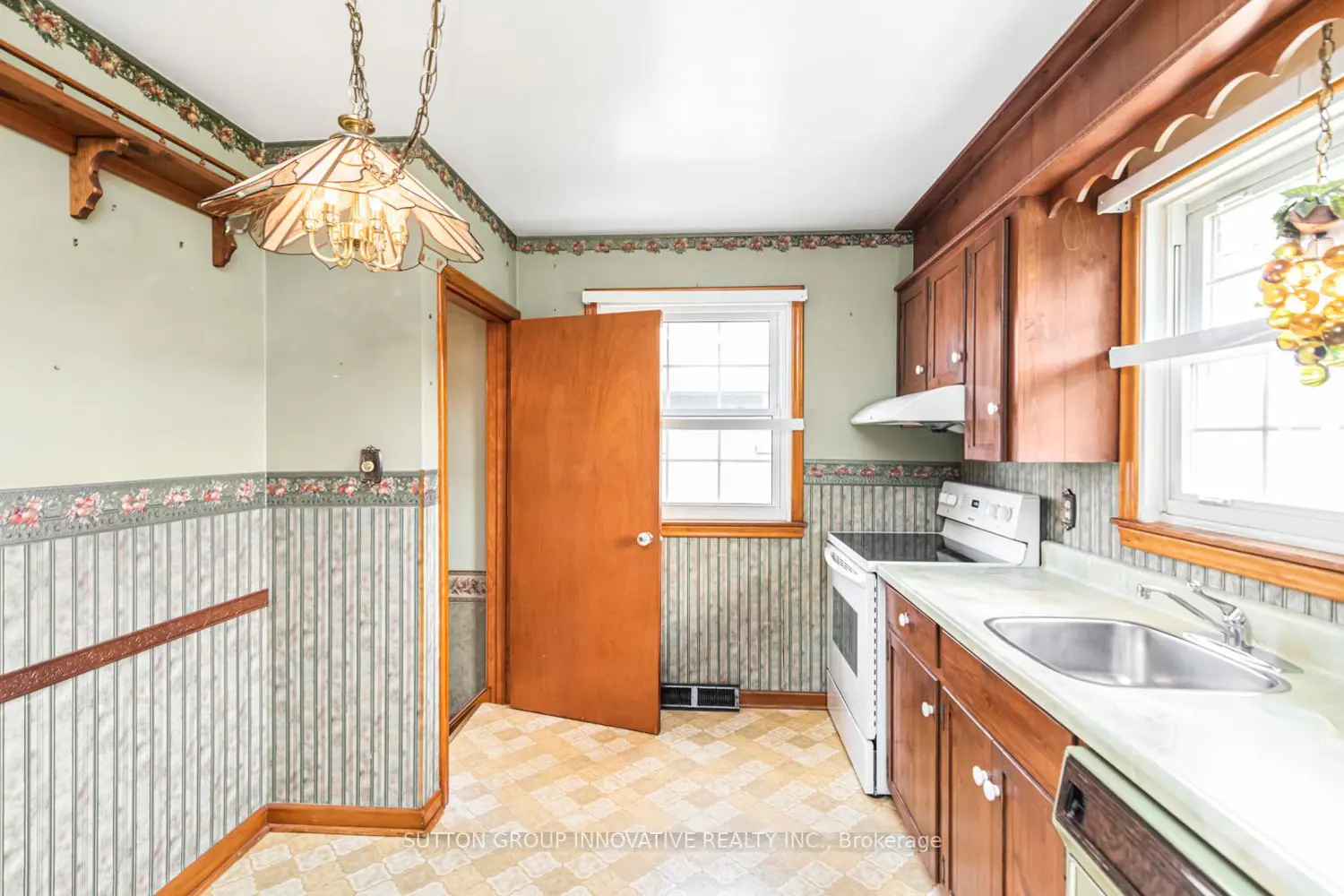435 East 36Th Street photo 5
