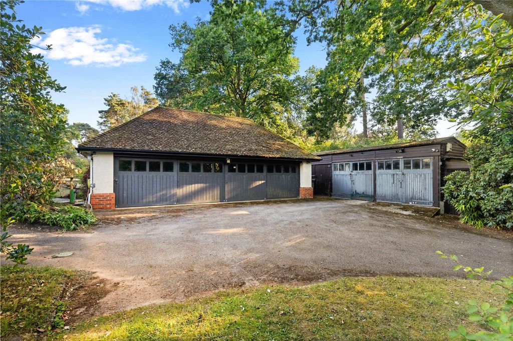 Additional image 23 of 10 bed detached house for saleBlighton Lane, The Sands, Farnham, Surrey GU10