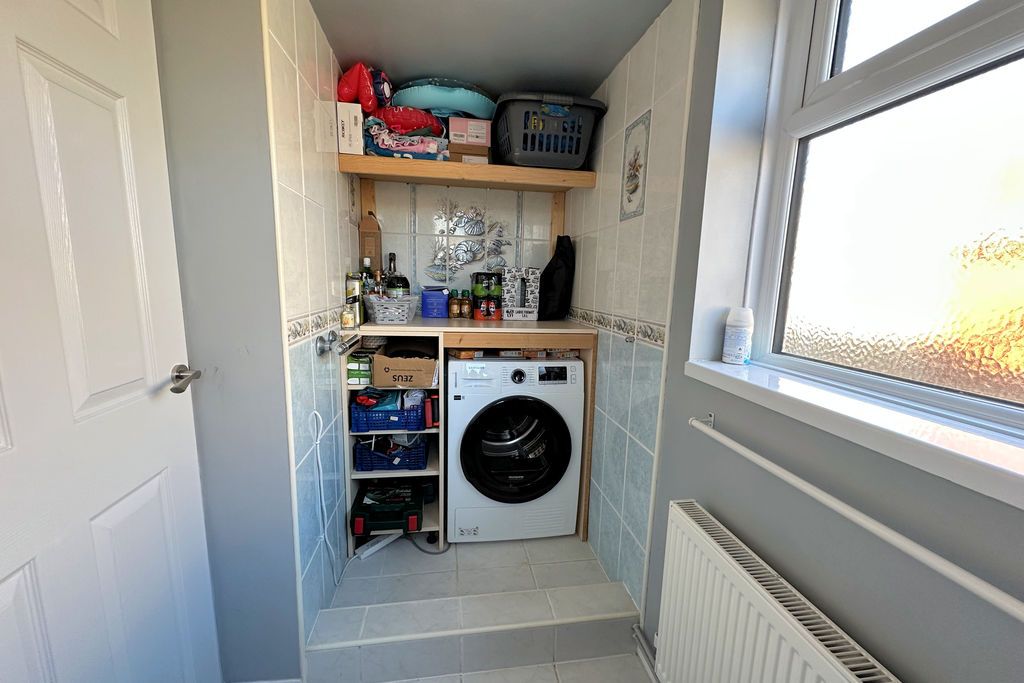 Additional image 9 of 4 bed maisonette for saleBayly Avenue, Portchester PO16