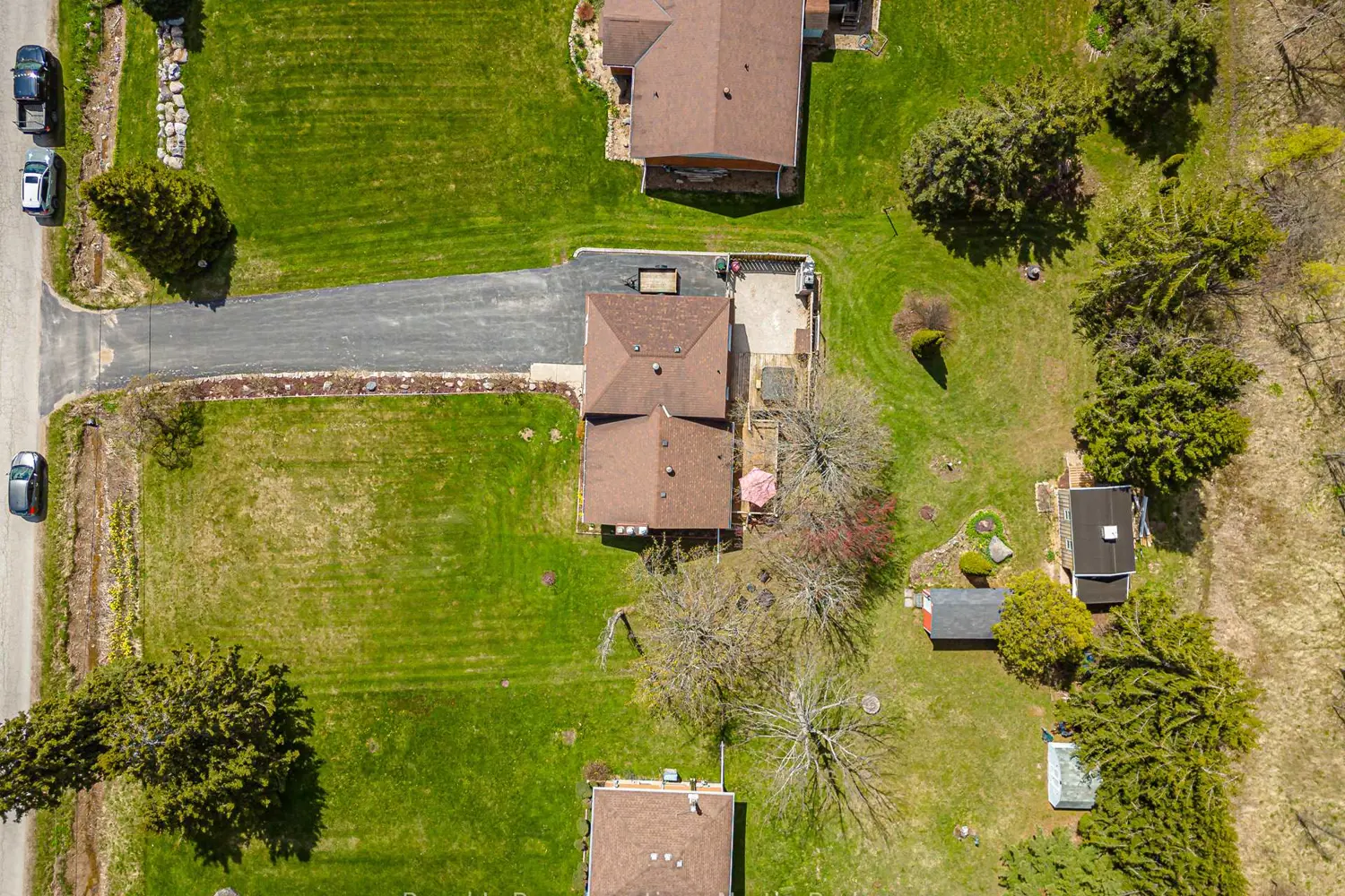 Additional image 18 of 78130 11Th Line