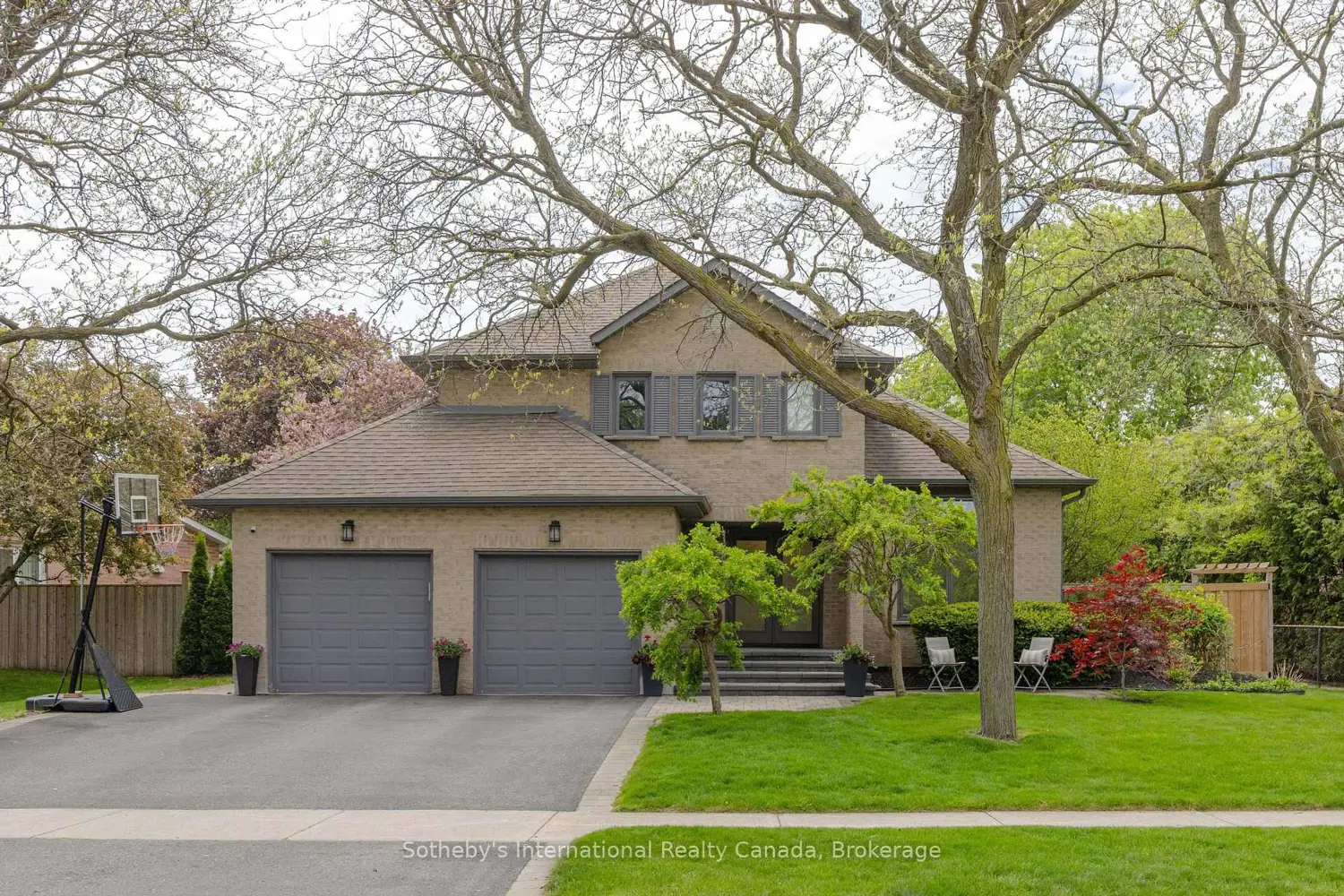 456 Aspen Forest Drive