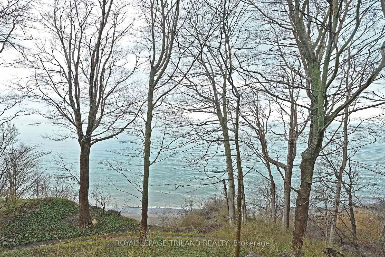 7570 Talbot Trail photo 2
