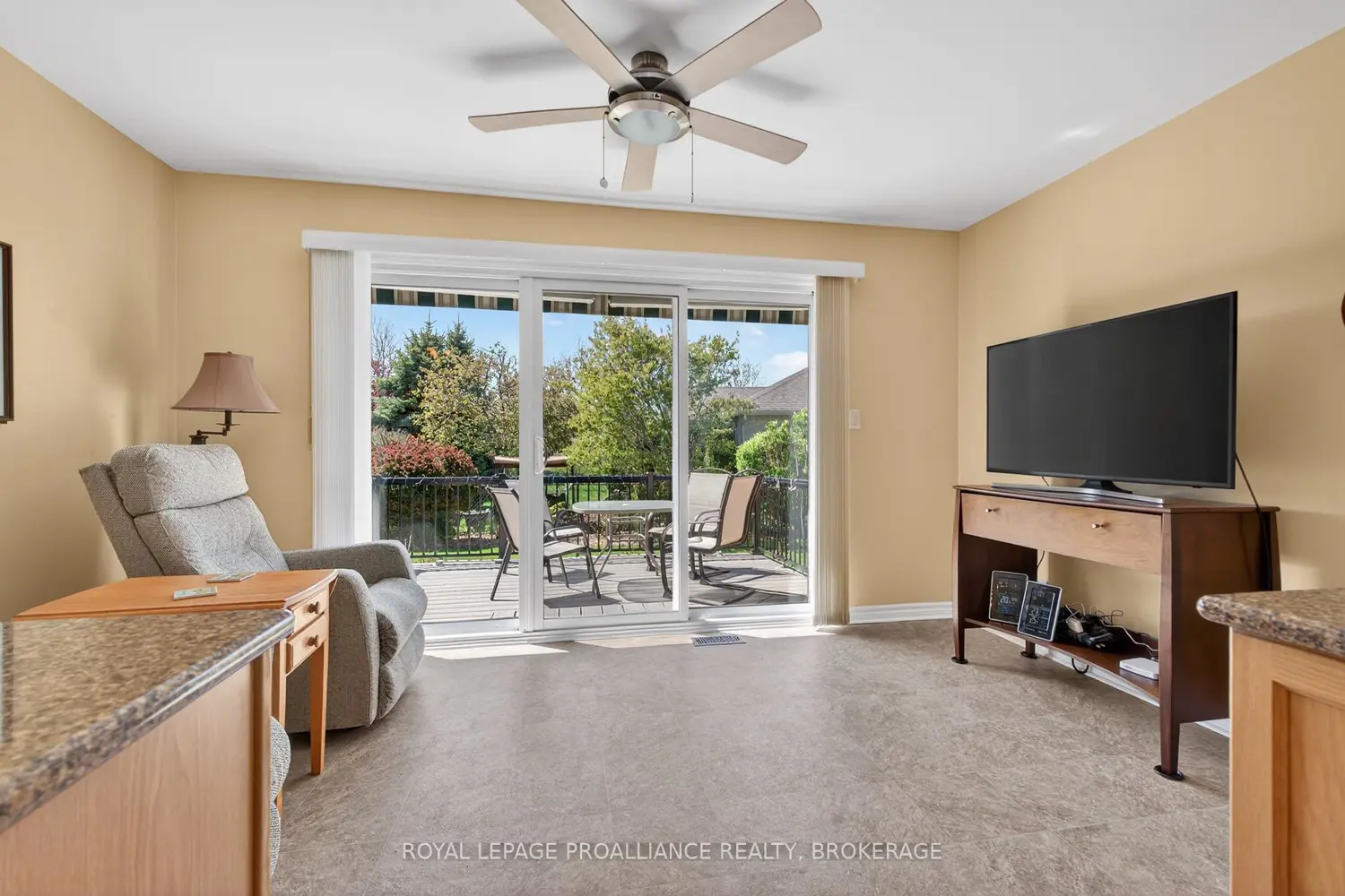 30 Ellesmeer Avenue photo 2