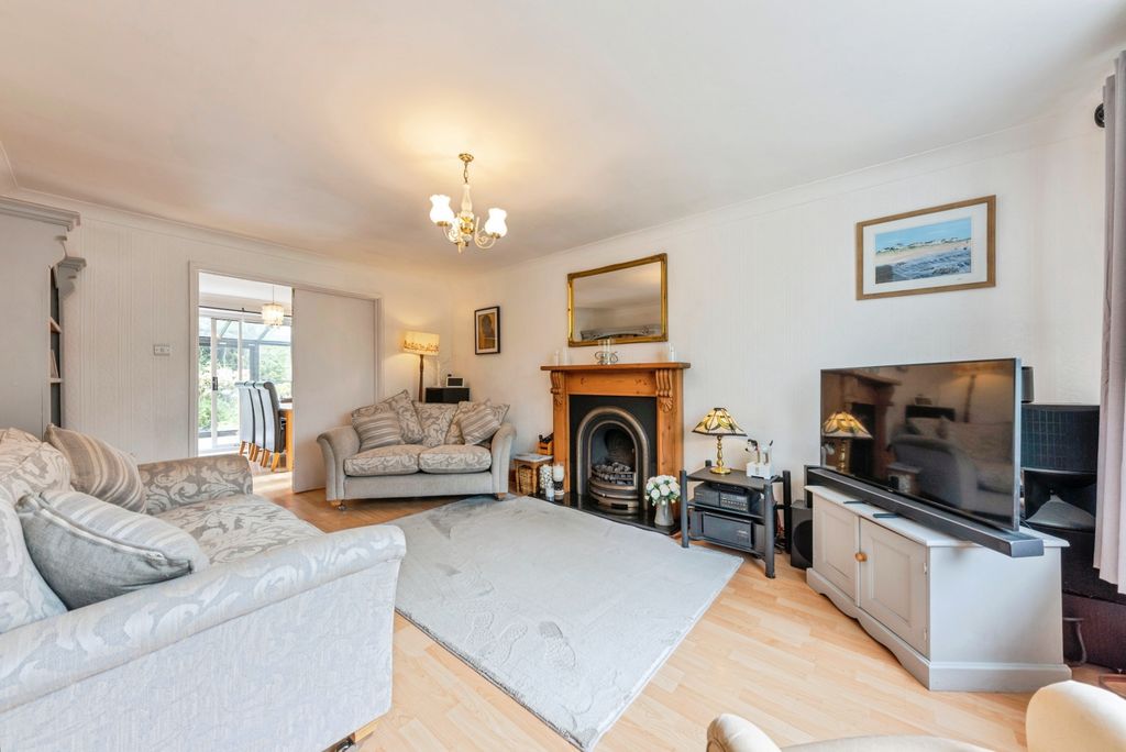 Additional image 4 of 5 bed detached house for saleMeadowdale Crescent, Grantham NG31