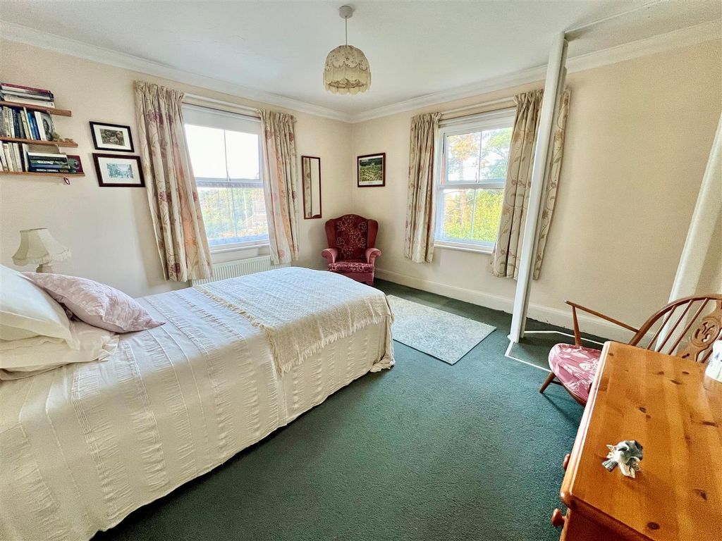 Additional image 11 of 4 bed detached house for saleFreshwater, Isle Of Wight PO40
