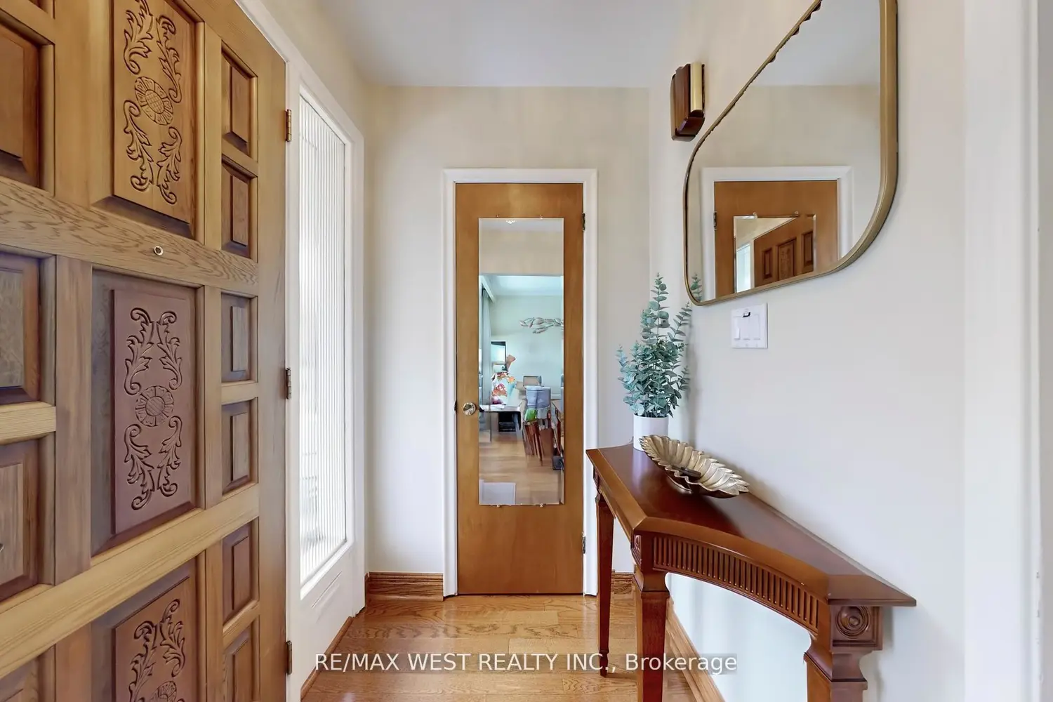 53 Wedgewood Drive photo 2