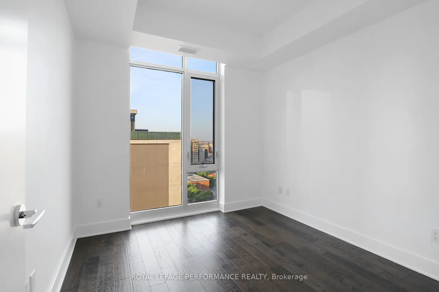 Additional image 7 of 255 Bay Street 1603