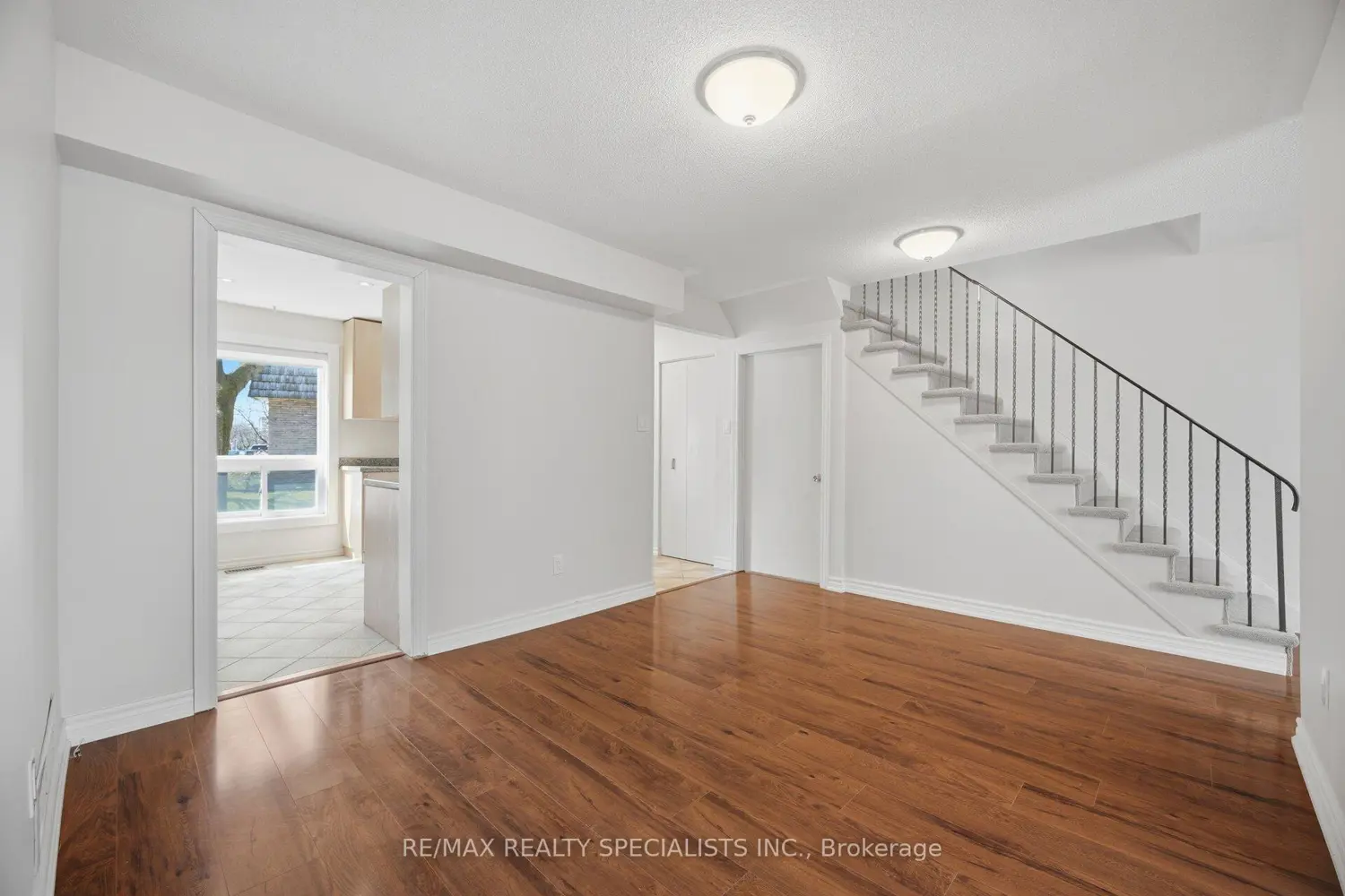 Additional image 6 of 701 Burnhamthorpe Road 106