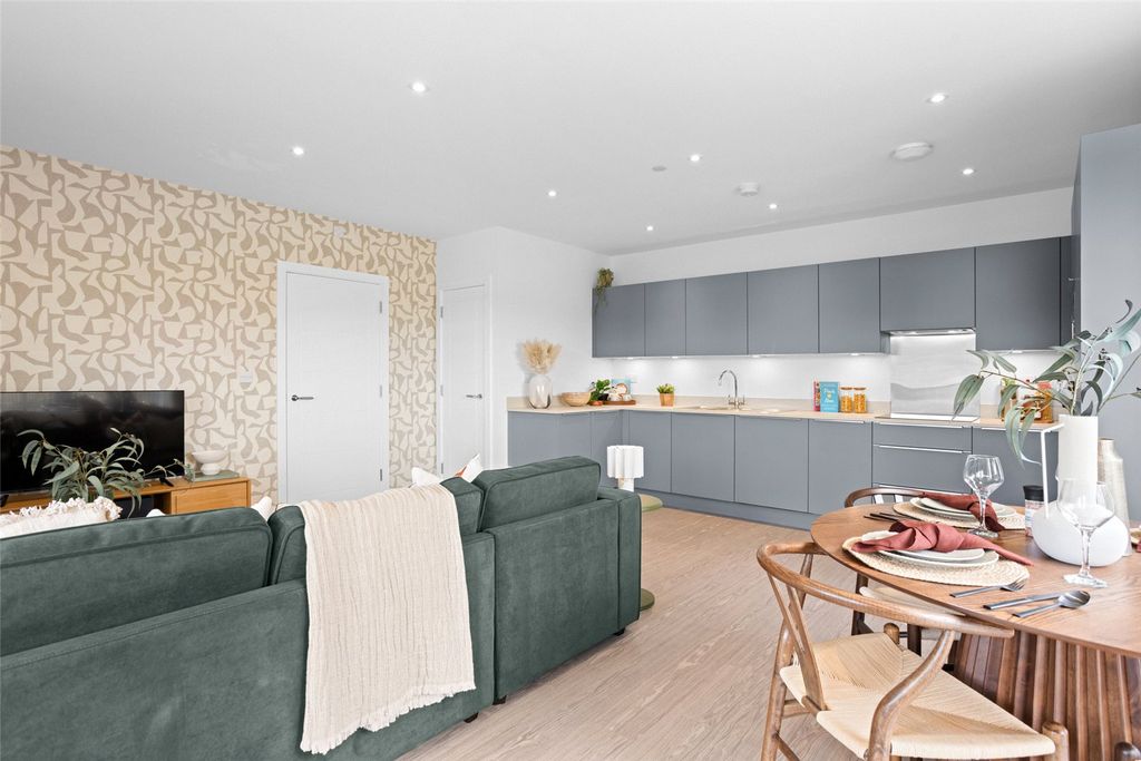 Additional image 5 of 2 bed flat for saleSandy Road, Erith DA8