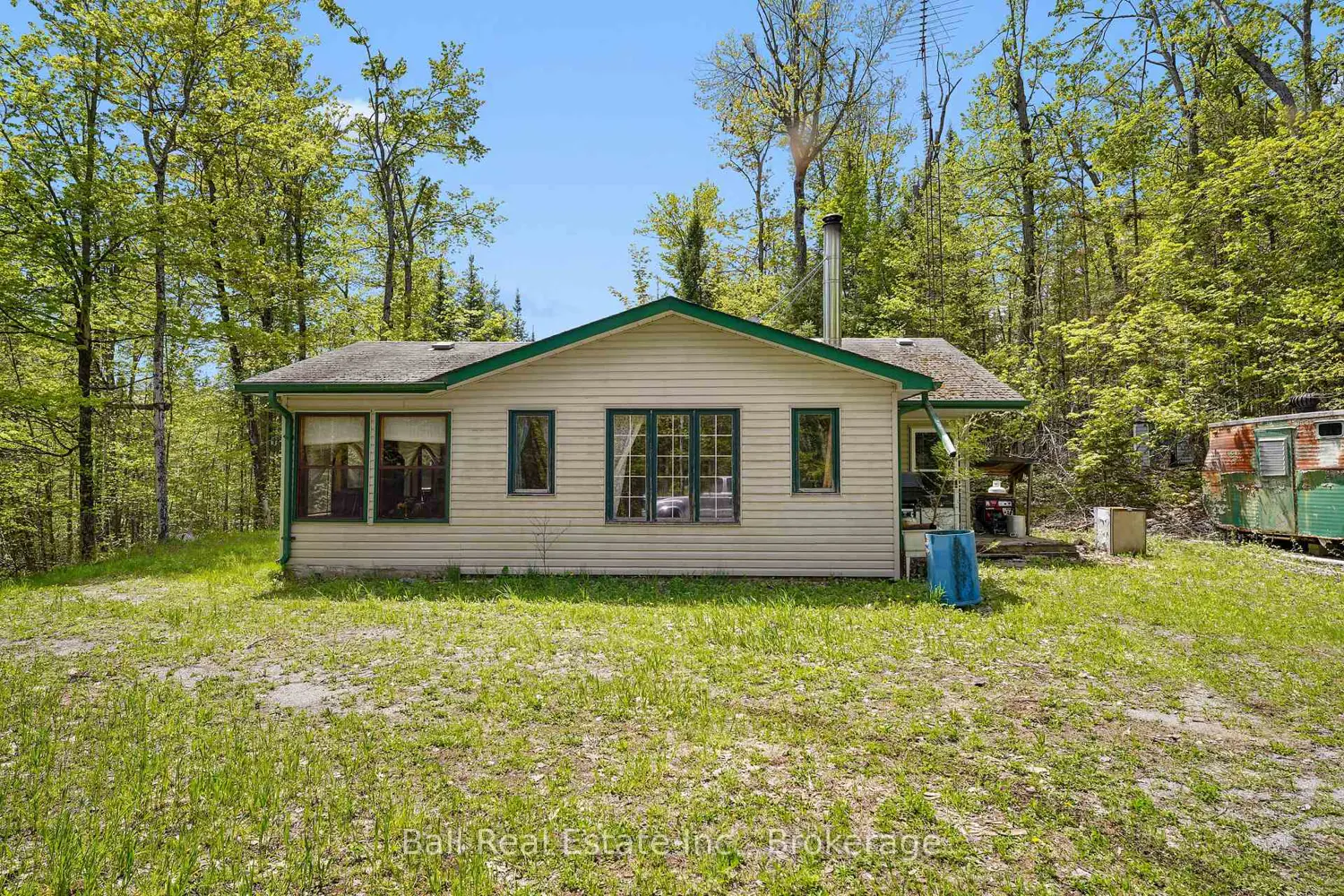 174 Moon Line Road photo 2