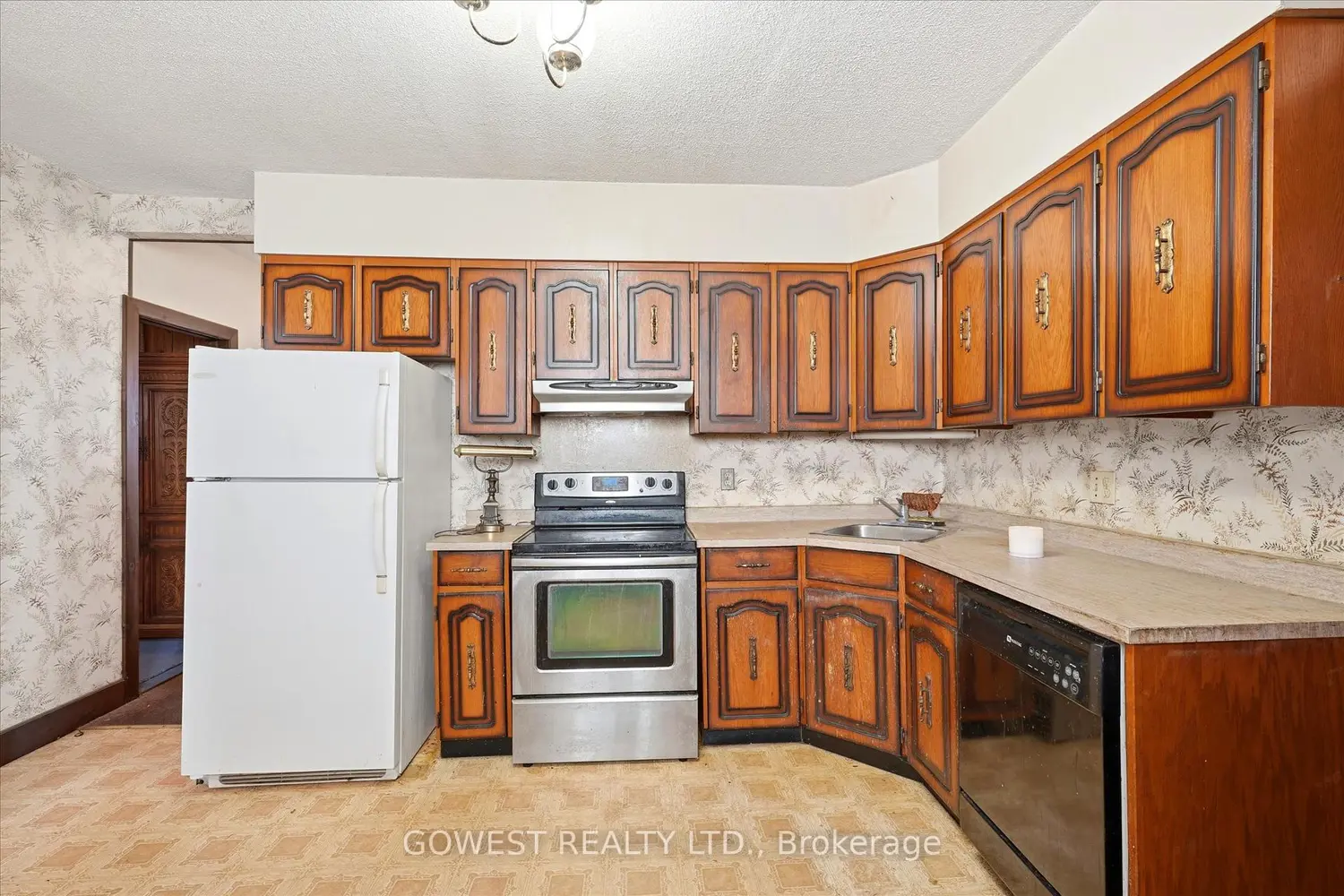 Additional image 12 of 60 Warren Crescent