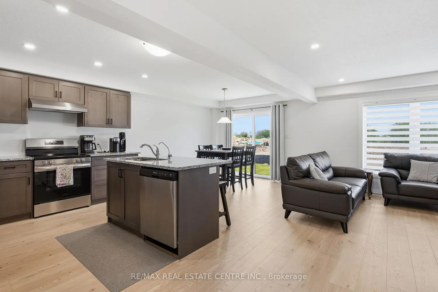 45 Bastien Street photo 5