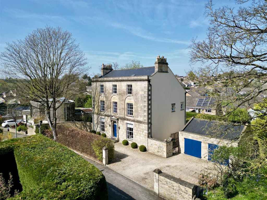 6 bed detached house for saleSpring Road, Frome BA11