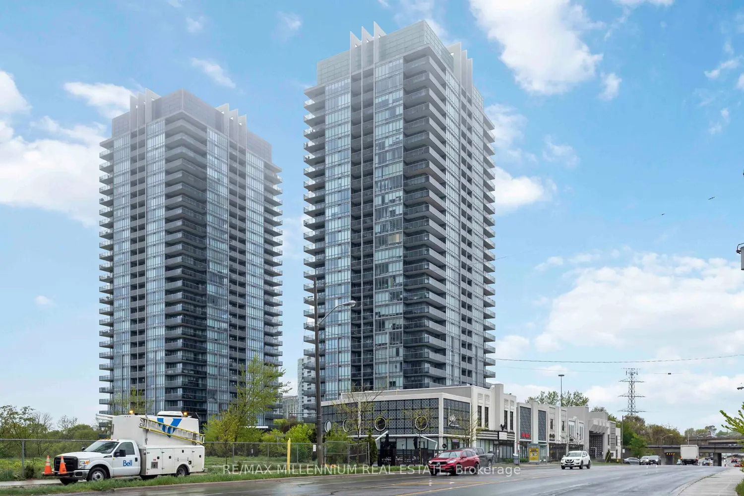 90 Park Lawn Road 1616