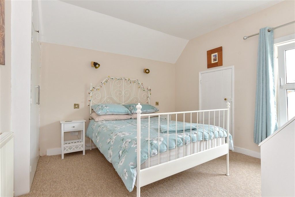 Additional image 10 of 3 bed semi-detached house for saleVictoria Road, Freshwater, Isle Of Wight PO40