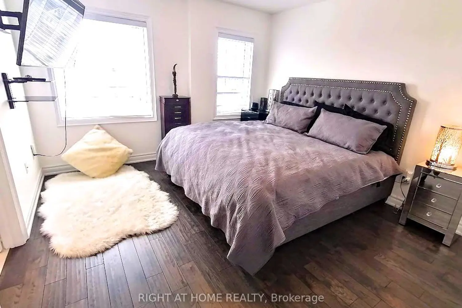 51 Devineridge Avenue photo 3