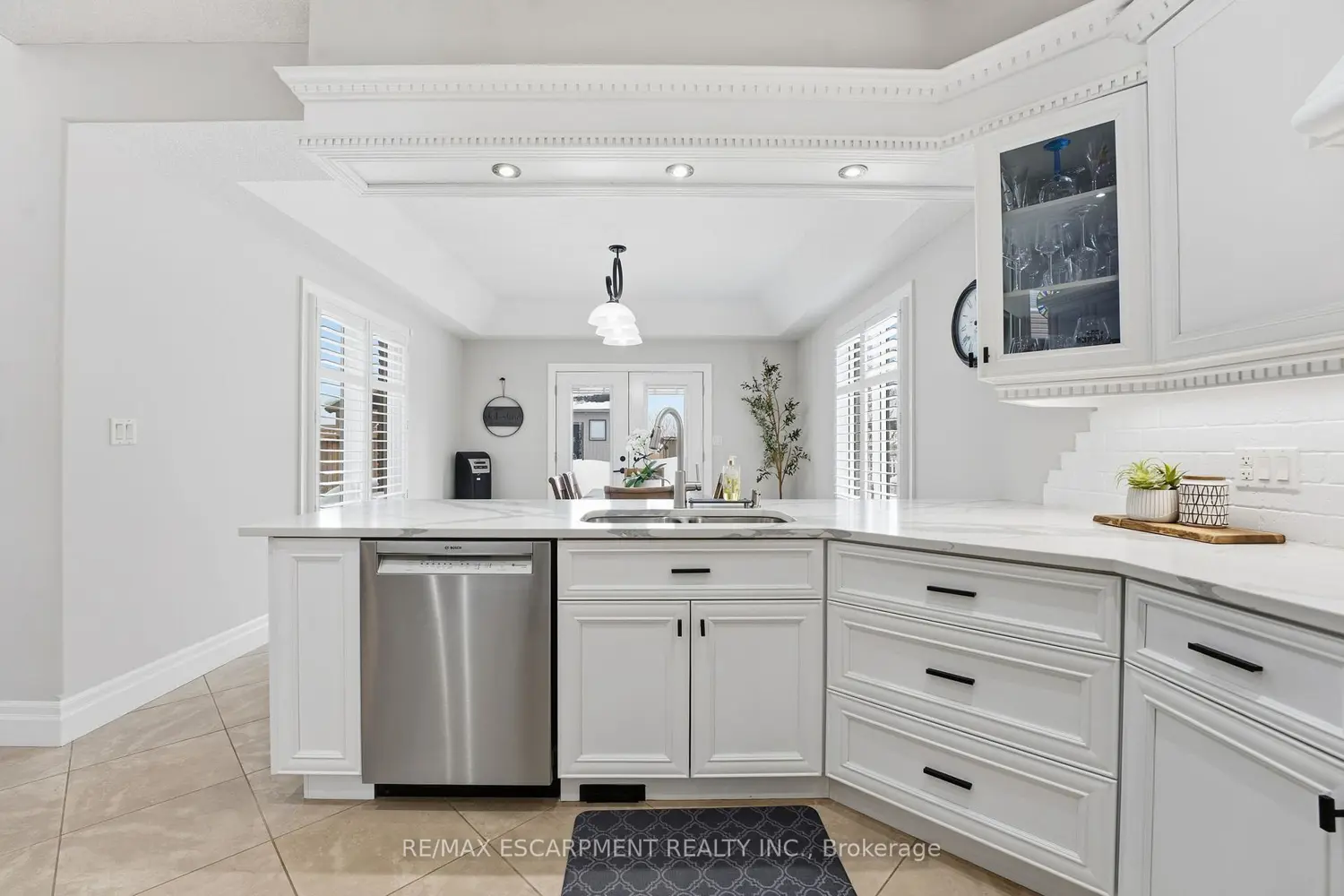 117 Albert Street photo 2