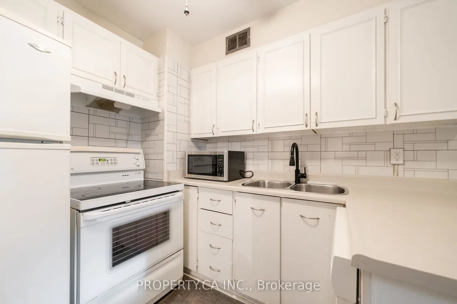 Additional image 12 of 455 Sentinel Road 307
