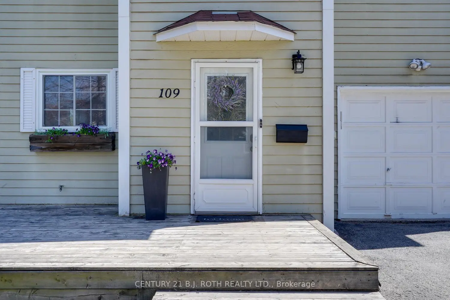 109 Elizabeth Street