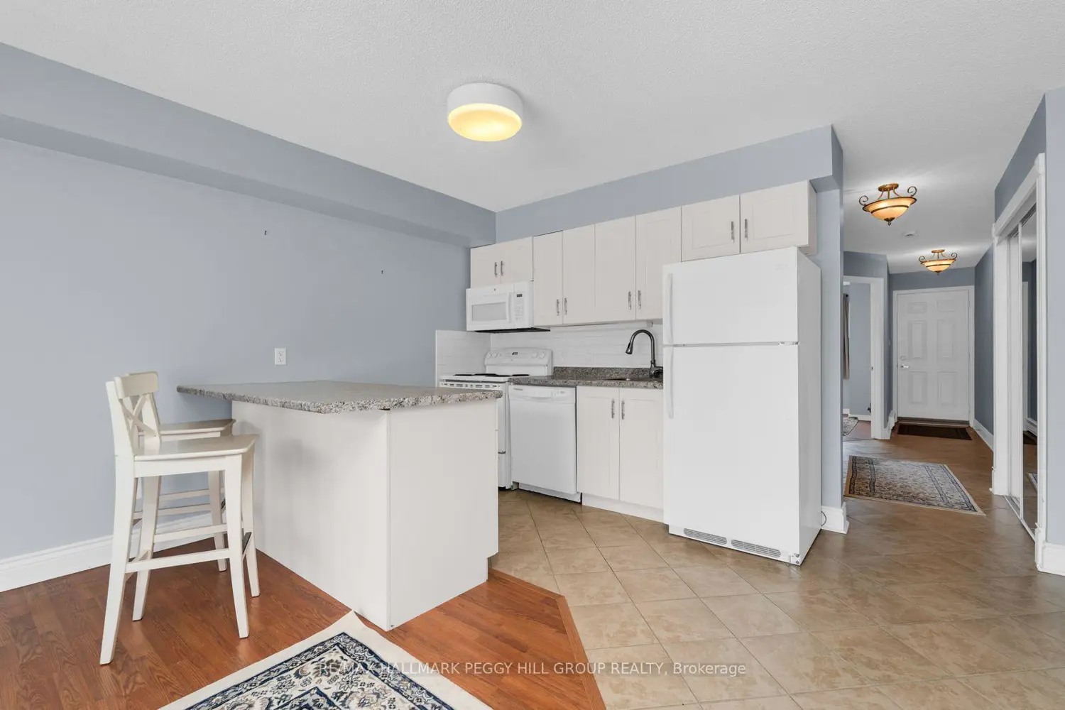 11 Laguna Parkway 4 photo 5