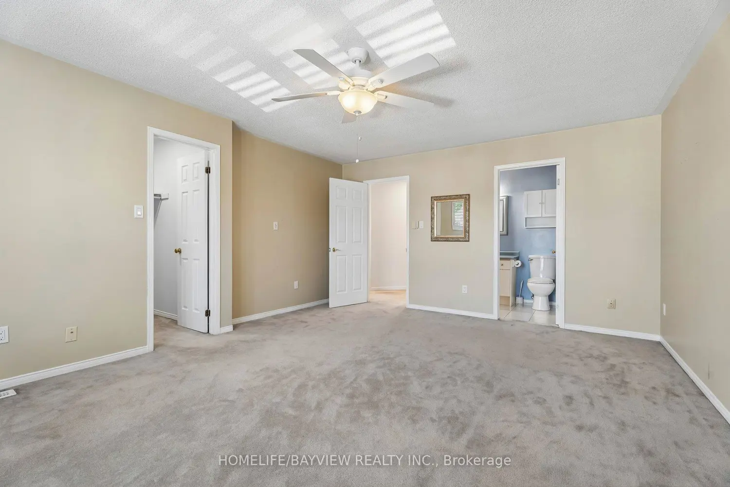 29 Oakridge Court photo 5