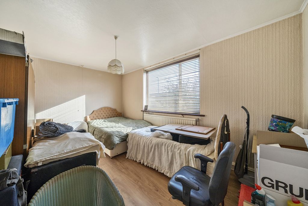 Additional image 16 of 3 bed detached house for saleColyers Lane, Erith DA8