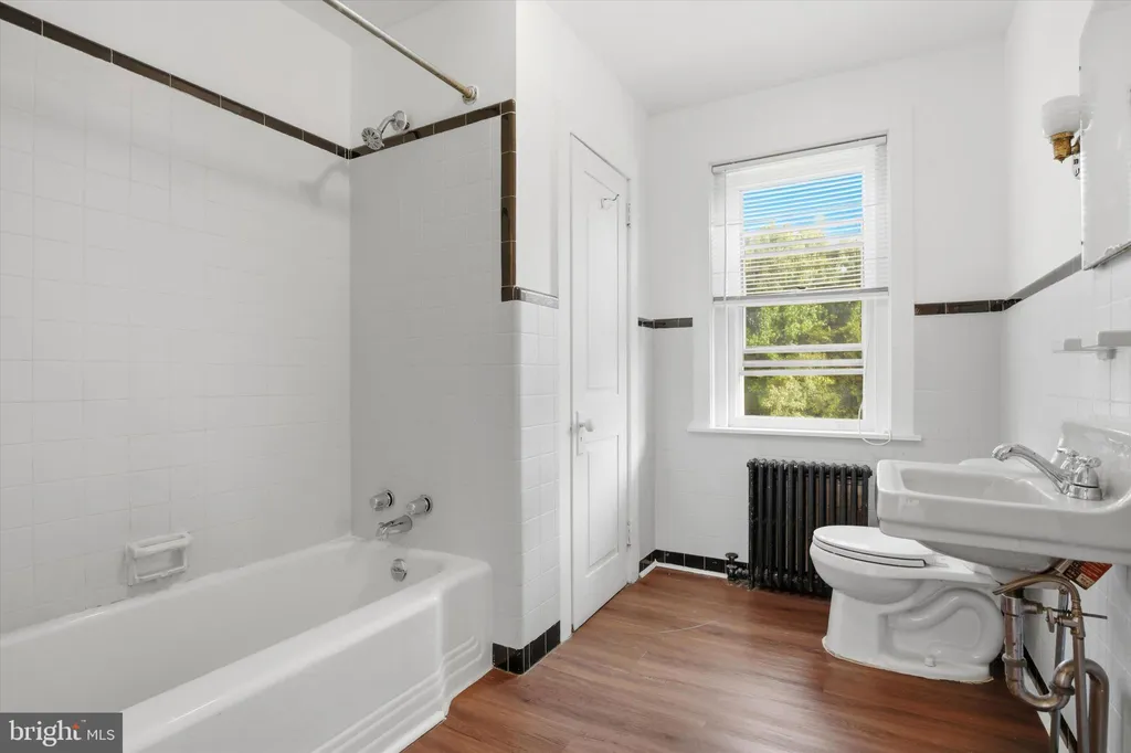 Additional image 18 of 206 N Charlotte Street, Pottstown, PA 19464