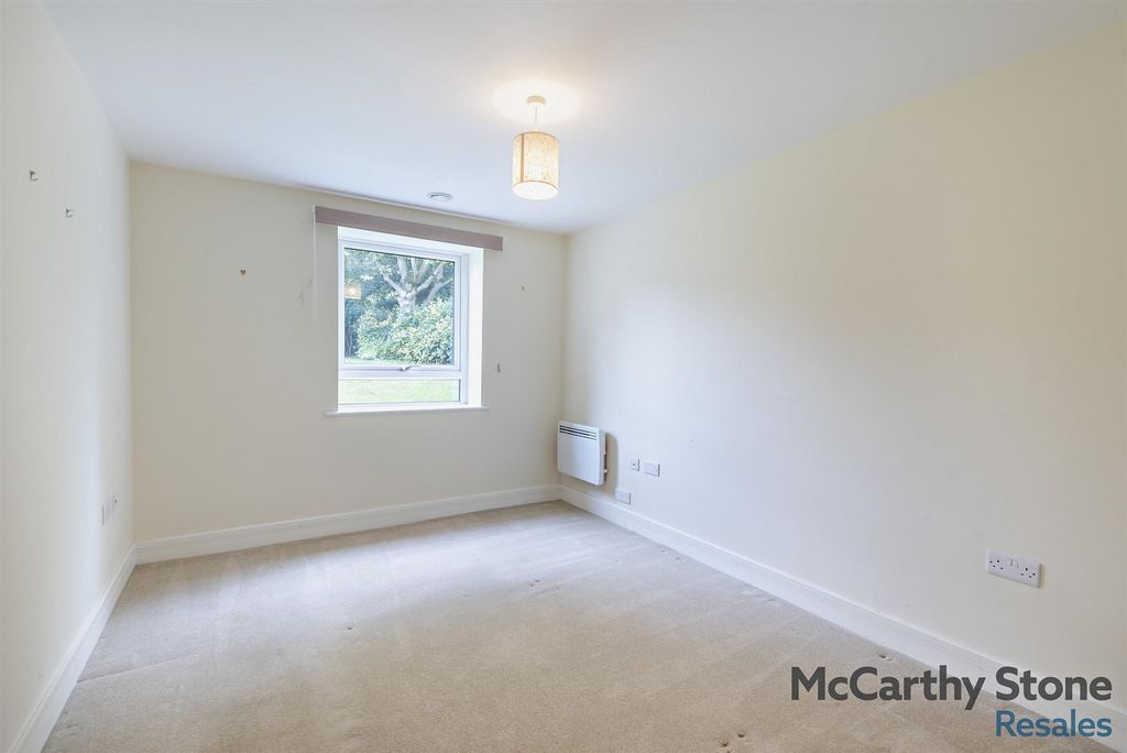 Additional image 8 of 1 bed flat for saleMartin Court, St. Catherines Road, Grantham NG31