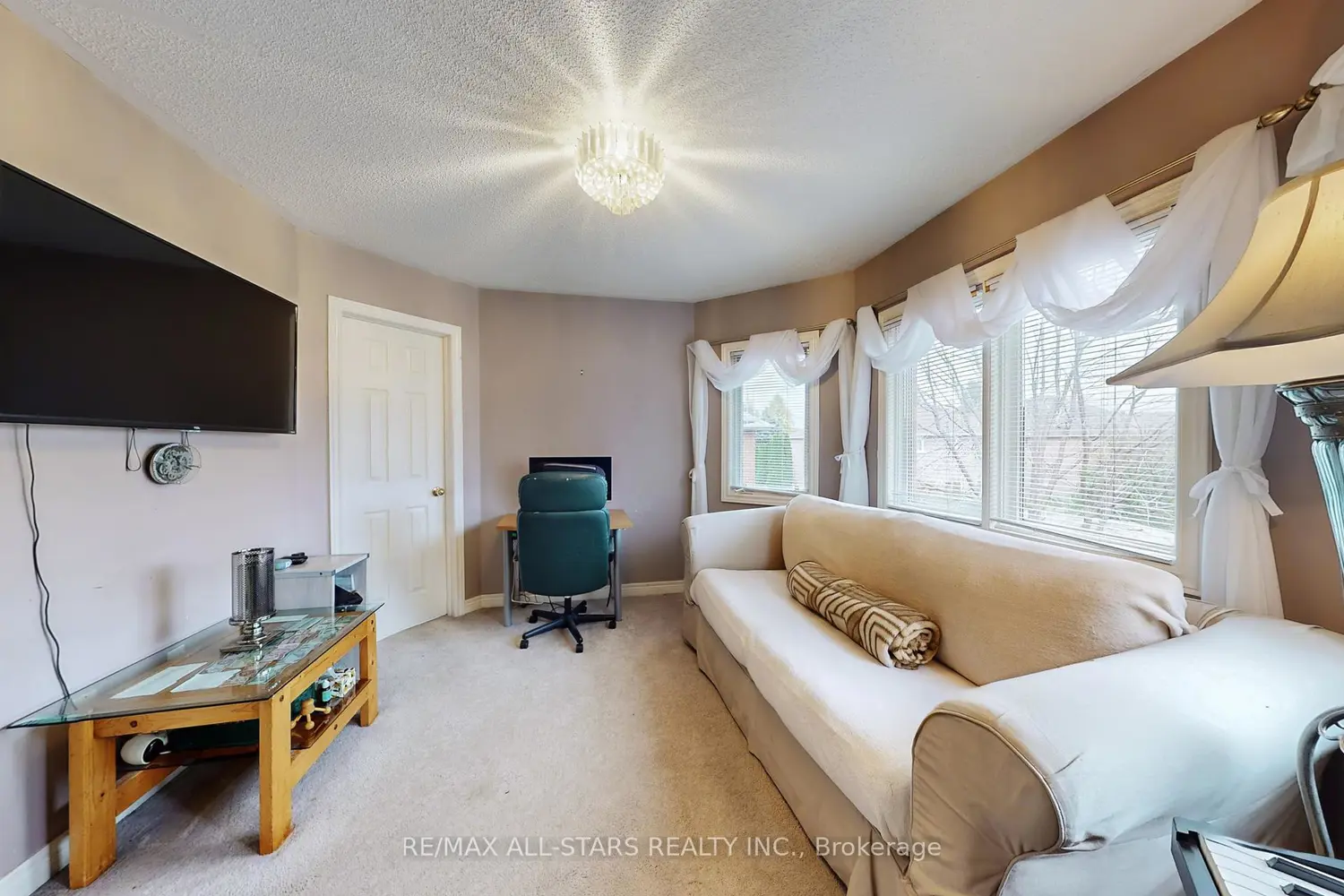 Additional image 19 of 54 Bretton Circle
