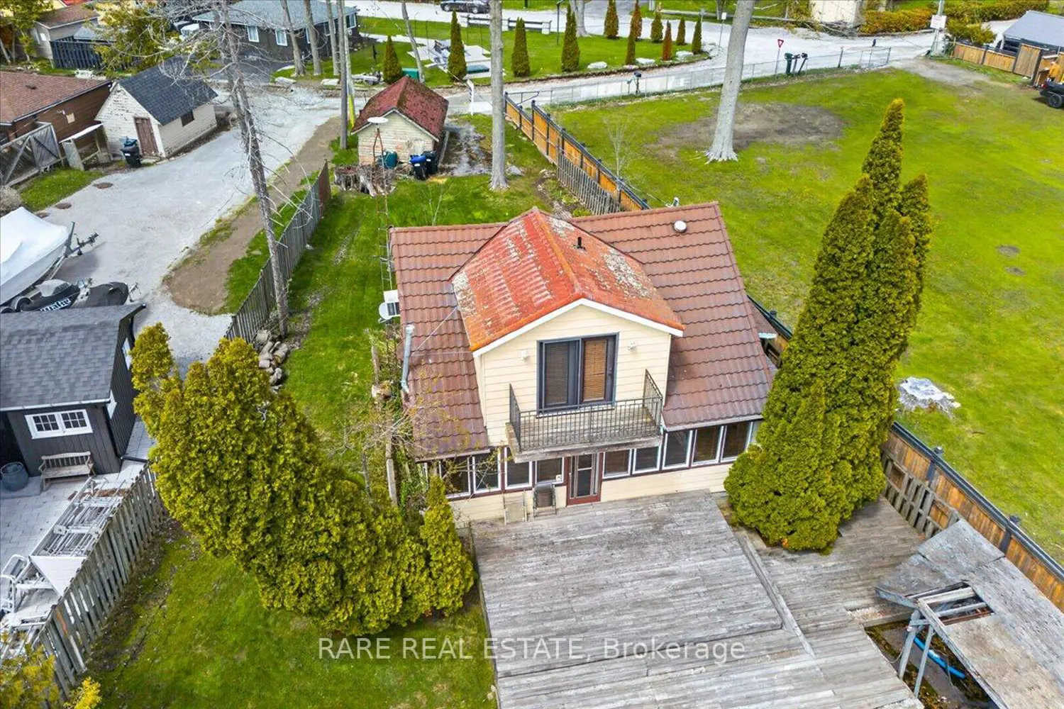 2350 Bonsecour Avenue photo 5