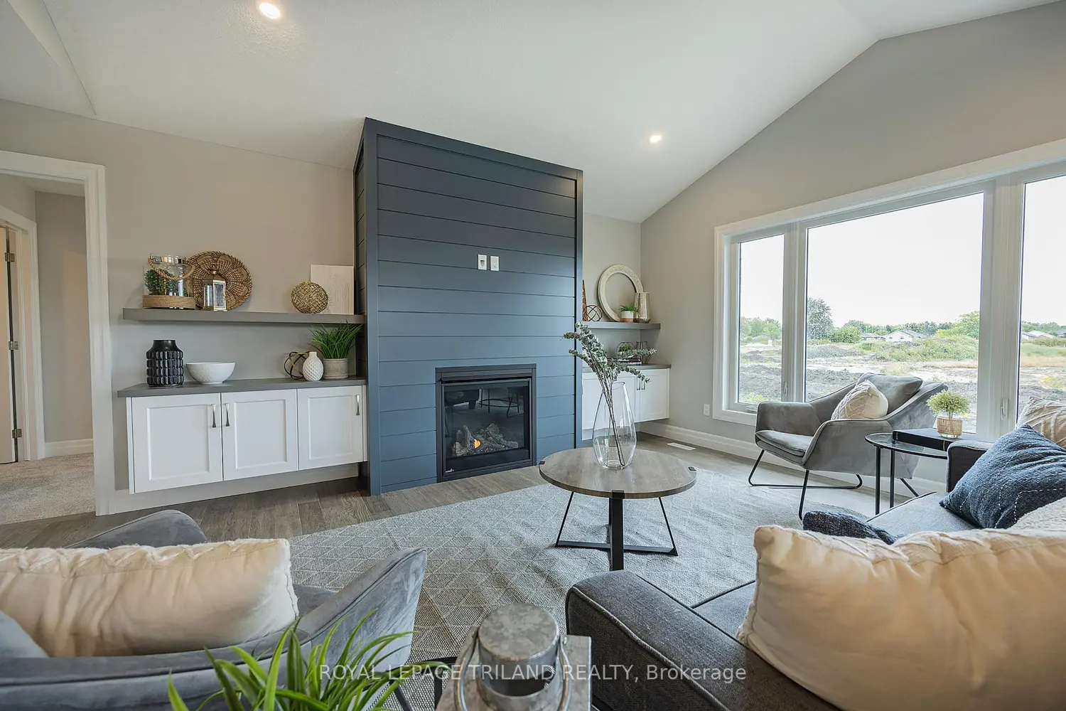 127 Lila Street photo 5