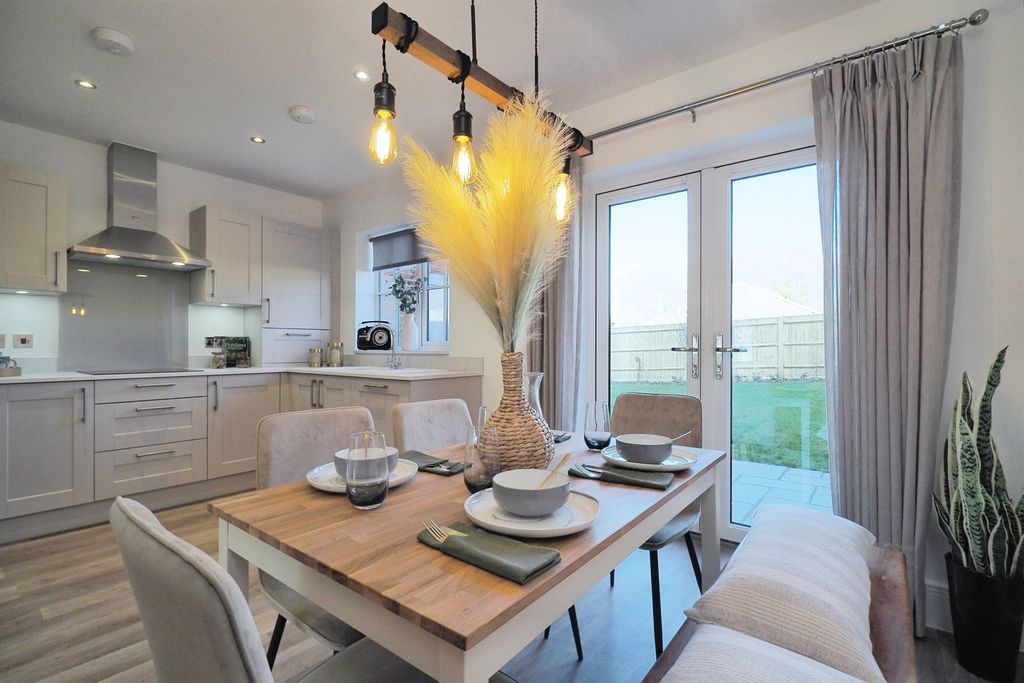 Additional image 2 of 2 bed semi-detached house for saleWhitsbury Road, Fordingbridge SP6