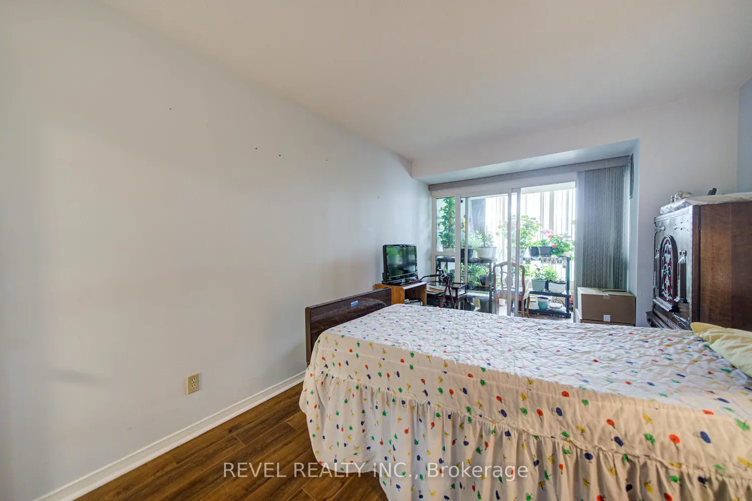 Additional image 9 of 1655 Pickering Parkway 212