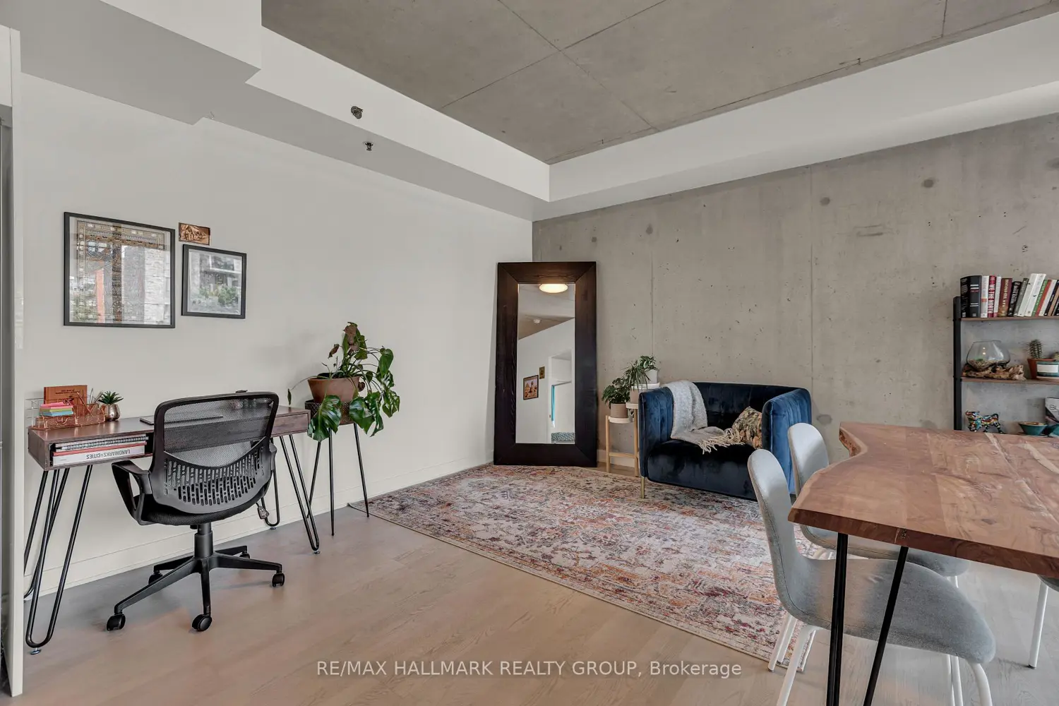 Additional image 8 of 203 Catherine Street 311